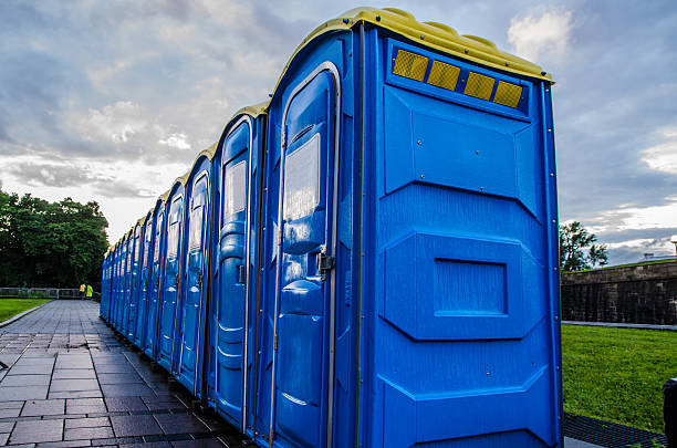 Best Construction site porta potty rental  in Eerlin, ND